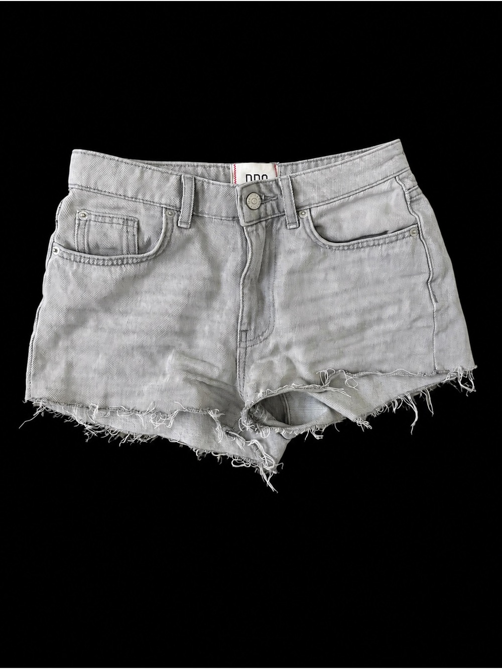 Urban Outfitters BDG Light Gray Frayed Denim Cutoff Shorts Like New 25